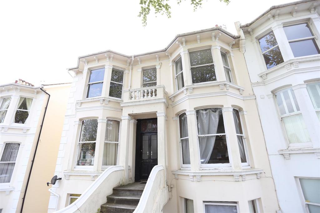 Beaconsfield Villas, Brighton 1 bed flat £995 pcm (£230 pw)