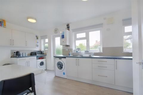 2 Audley Drive, Beeston, Nottingham, NG9 2SF