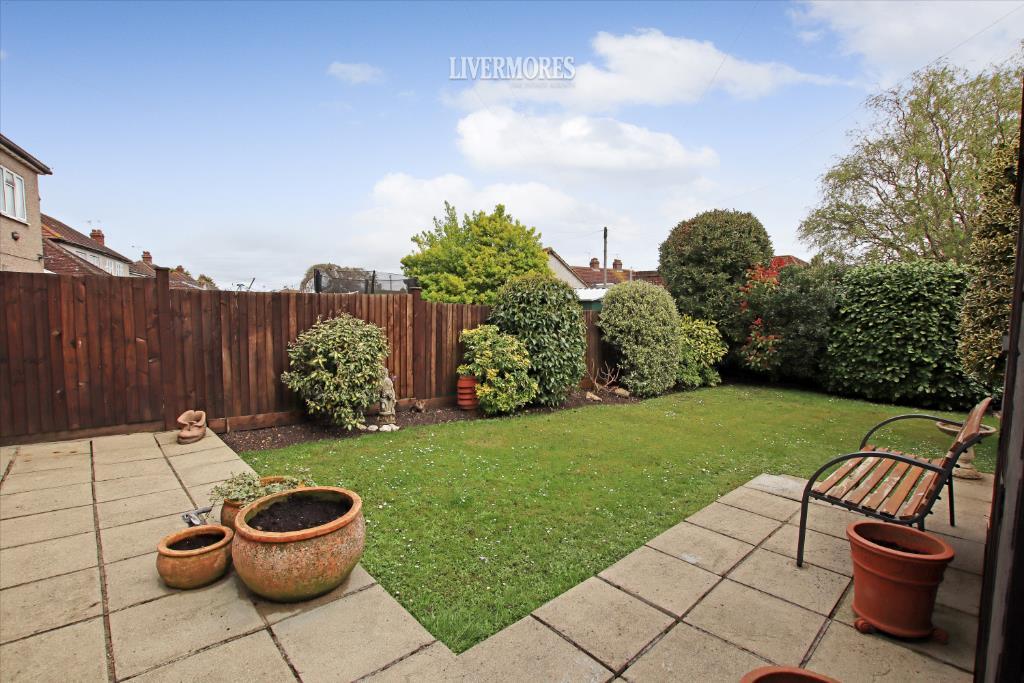 Garden 2.jpg