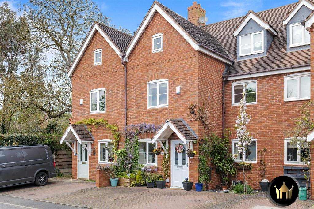 Gable Mews, Off Salford Road, BidfordOnAvon, Alcester 5 bed townhouse