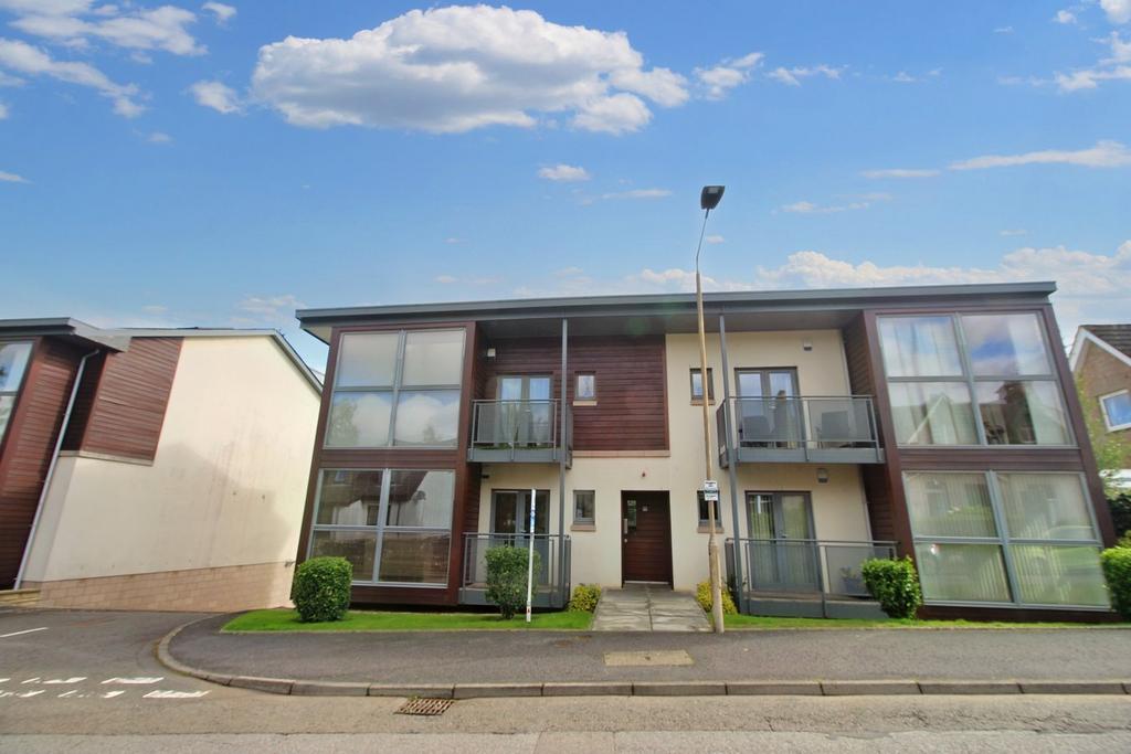 Kilbryde Crescent, Dunblane, FK15 2 bed apartment for sale £225,000