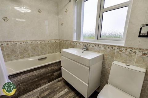 31 Clifton Drive, Sprotbrough, Doncaster, DN5 7NL