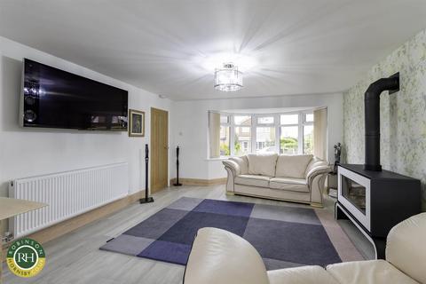 31 Clifton Drive, Sprotbrough, Doncaster, DN5 7NL
