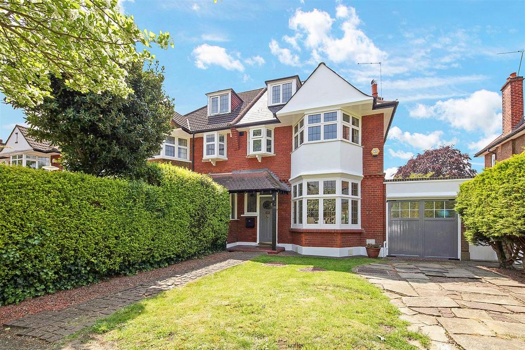 Coombe Lane, West Wimbledon, SW20 4 bed semidetached house £1,295,000