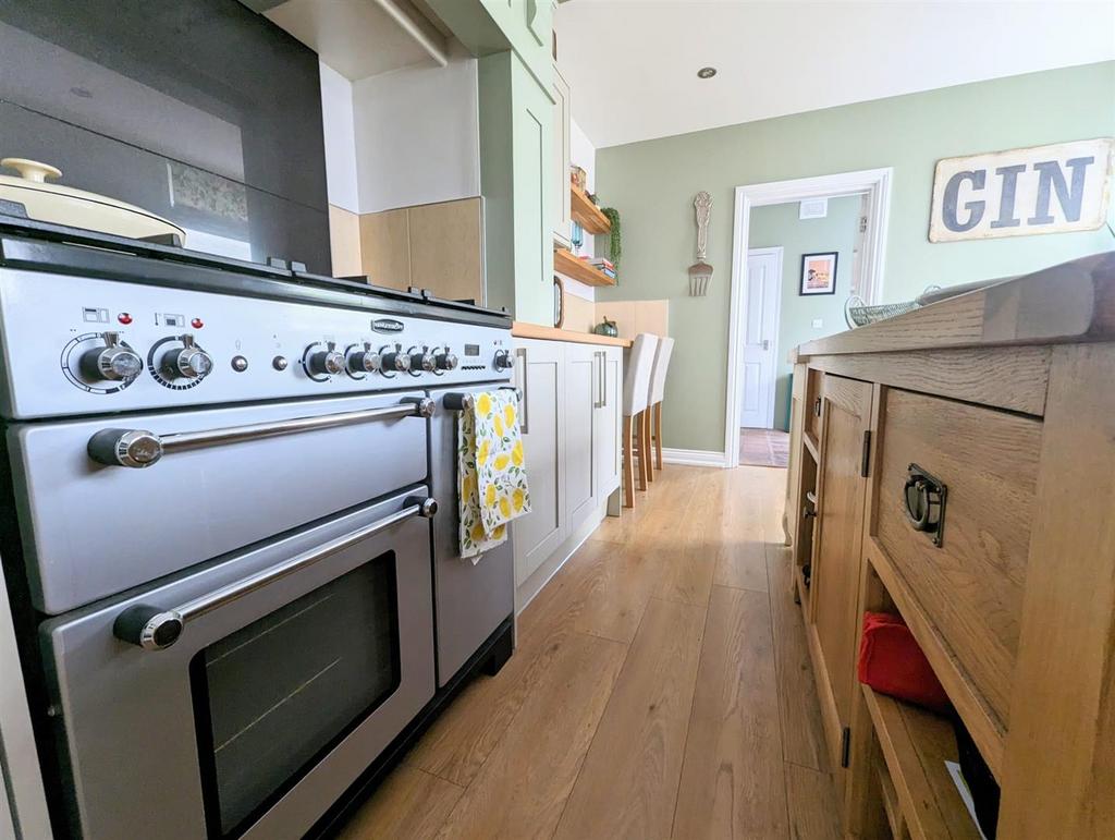 Breakfast Kitchen