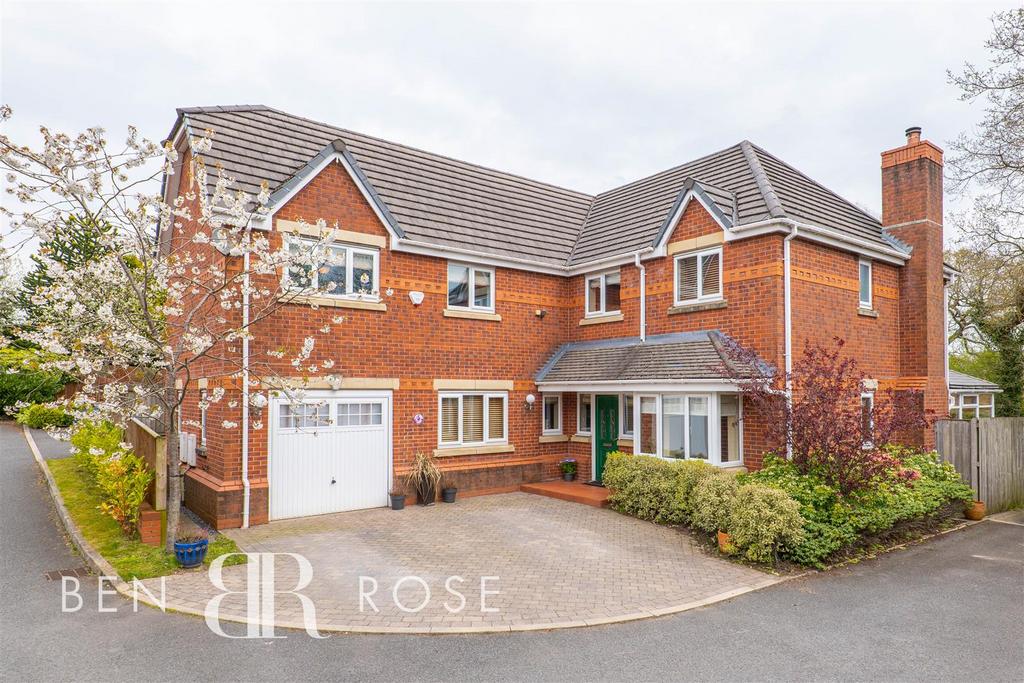 Blossom Grove, WhittleLeWoods, Chorley 5 bed detached house for sale £599,995