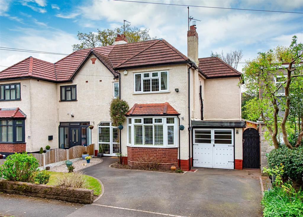 57 Coppice Road, Finchfield, Wolverhampton 4 bed semidetached house