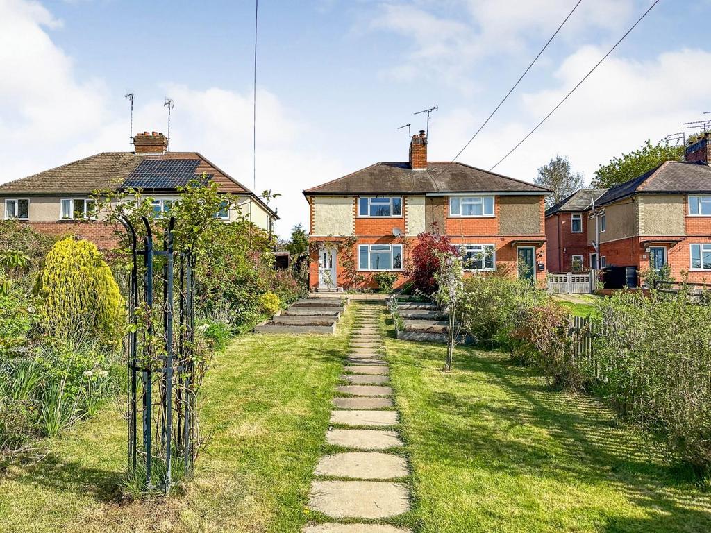 Rugby Road, Swinford, Lutterworth 3 bed semidetached house for sale