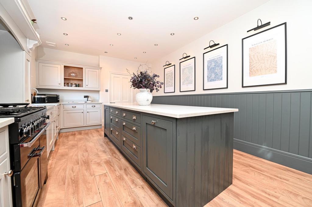 Kitchen-Breakfast Room