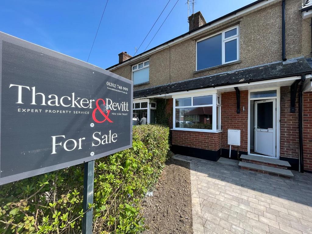 Borley Road, Creekmoor, Poole 2 bed terraced house for sale £299,995