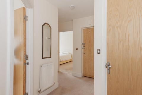 Flat 1, Poplar House, 9 Poplar Close, Epsom, KT17 3LH