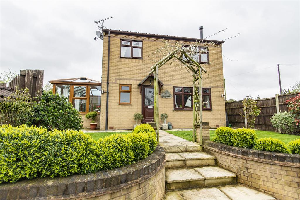 Church Lane, North Wingfield, Chesterfield 3 bed detached house for
