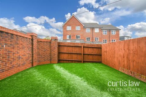 34 Kirkland Close, Blackburn, BB1 5JF