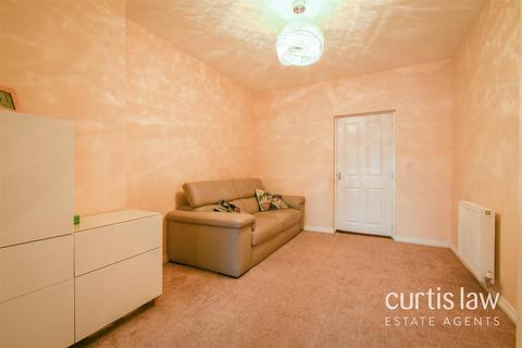 34 Kirkland Close, Blackburn, BB1 5JF