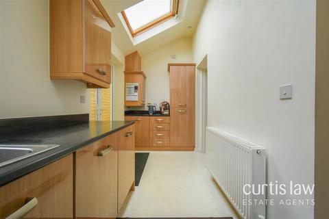 34 Kirkland Close, Blackburn, BB1 5JF