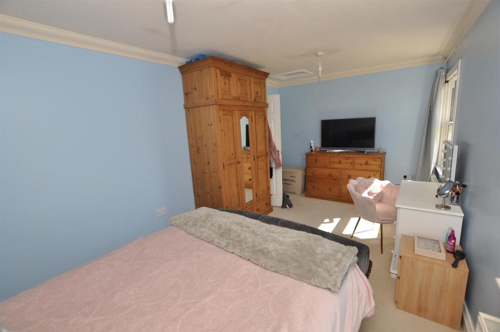 Front Bedroom 1