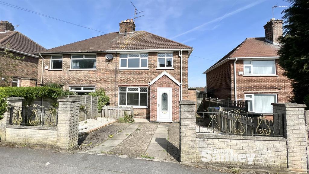 Williamson Street, Mansfield 3 bed semidetached house for sale £155,000