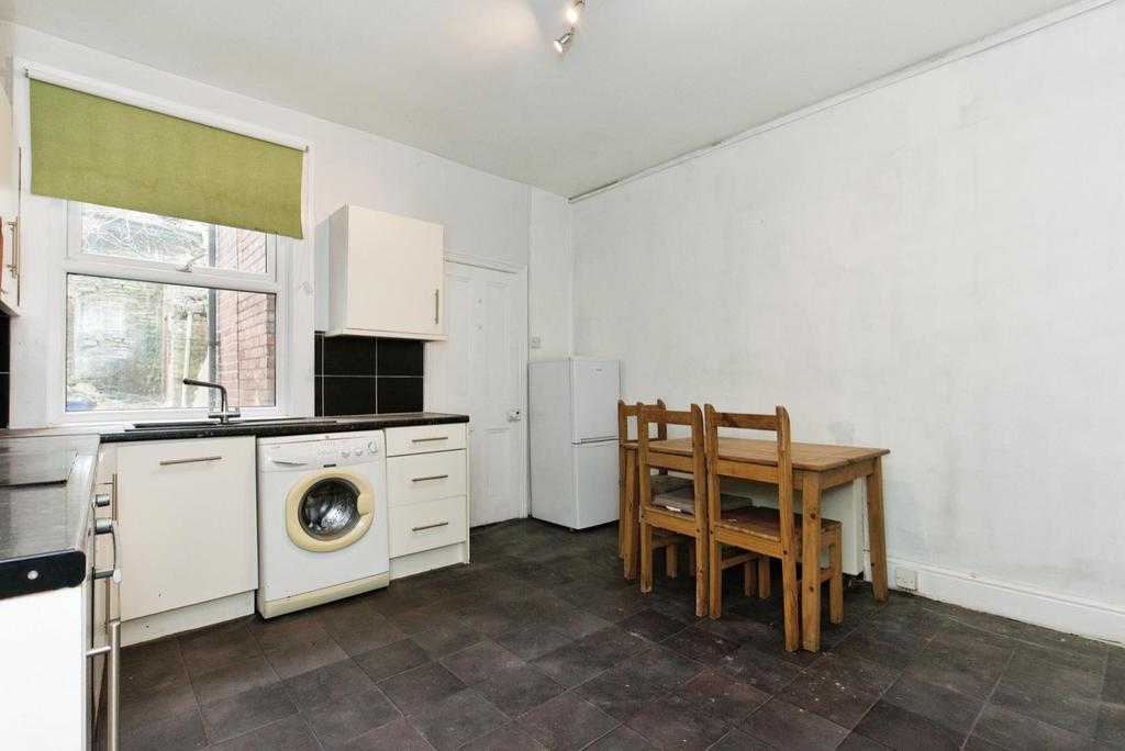 Dining kitchen
