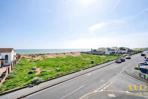 4 bedroom semi-detached house for sale, Flag Square, Shoreham-By-Sea