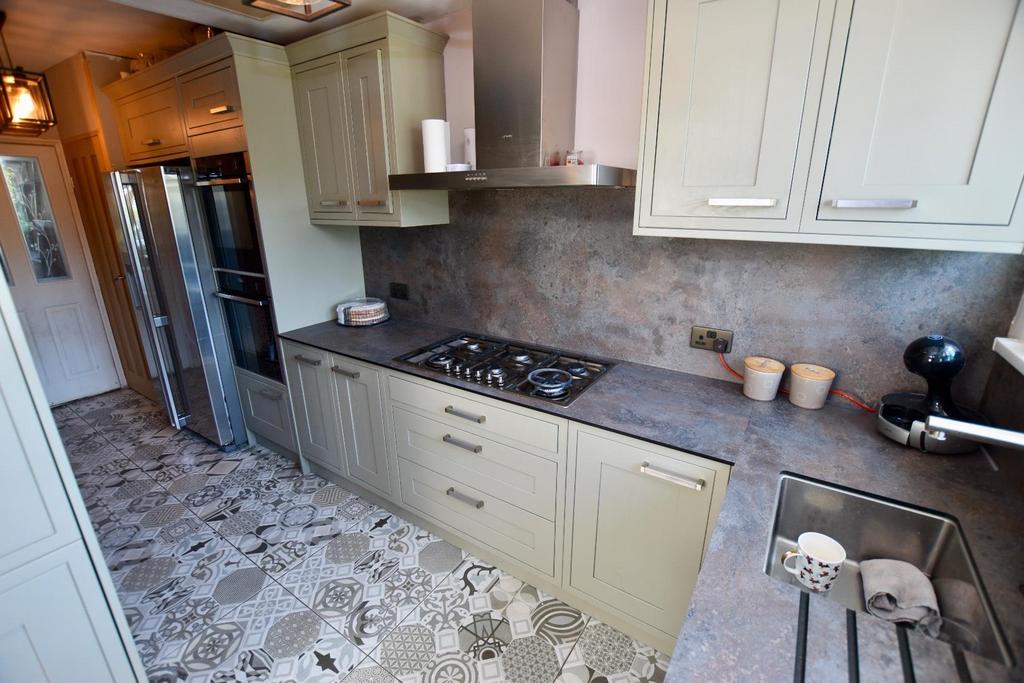 Kitchen / Diner