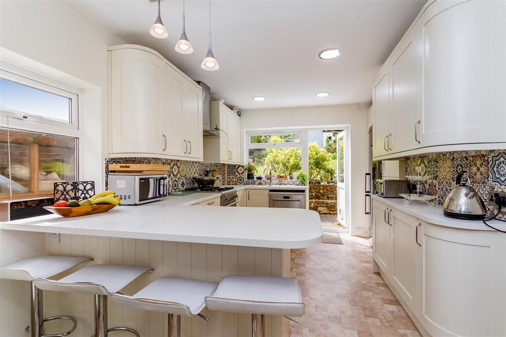 Eldred Avenue, Brighton 4 bed semidetached house for sale £650,000