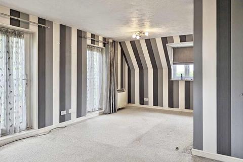 2 bedroom flat for sale, Jersey Way, Braintree