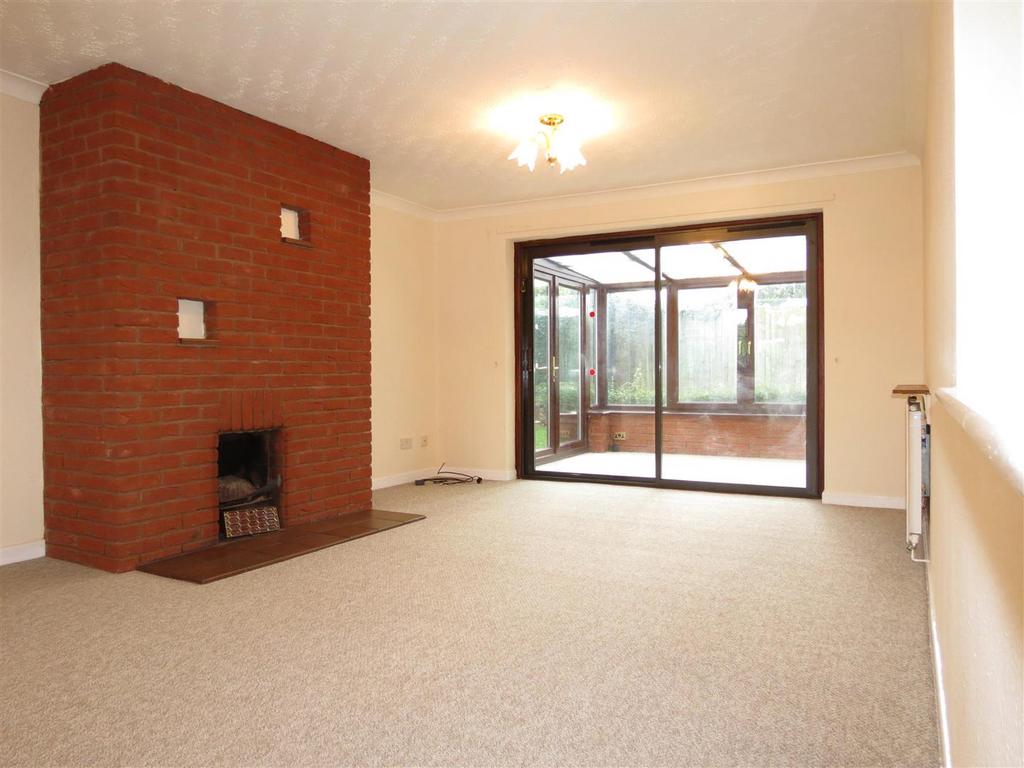 Brookside, Pontesbury, Shrewsbury 3 bed detached bungalow for sale £