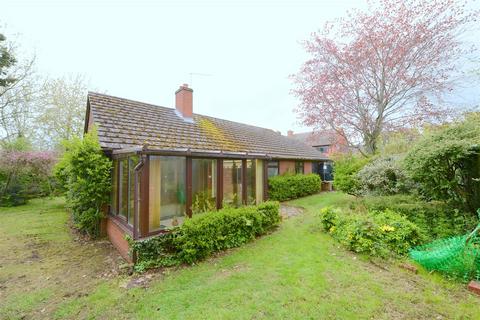 3 bedroom detached bungalow for sale, Brookside, Pontesbury, Shrewsbury