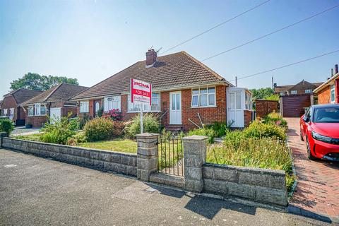 2 bedroom semi-detached bungalow for sale, William Road, St. Leonards-On-Sea