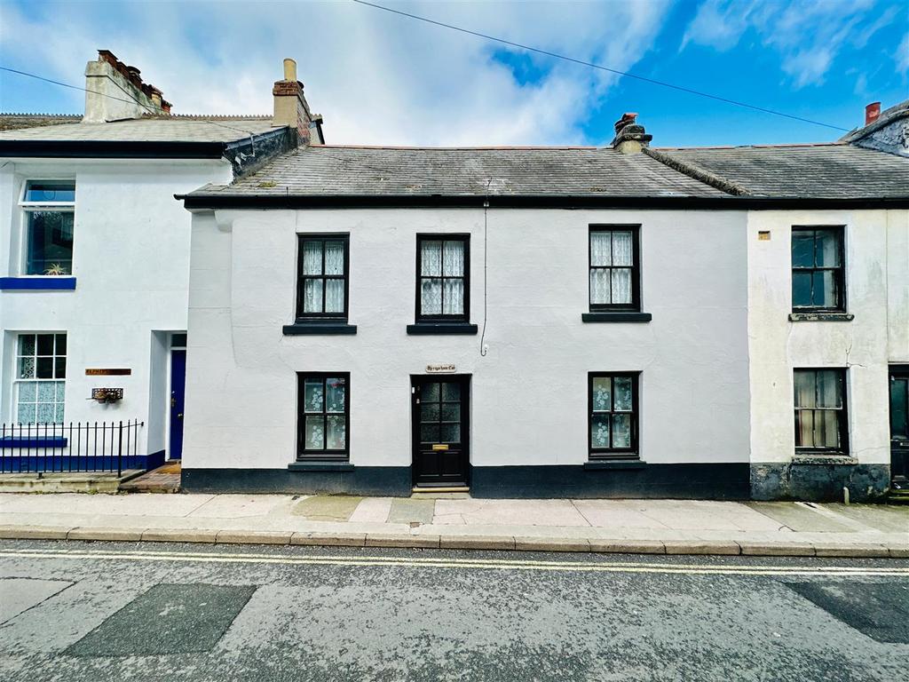 Milton Street, Brixham 2 bed terraced house for sale £335,000