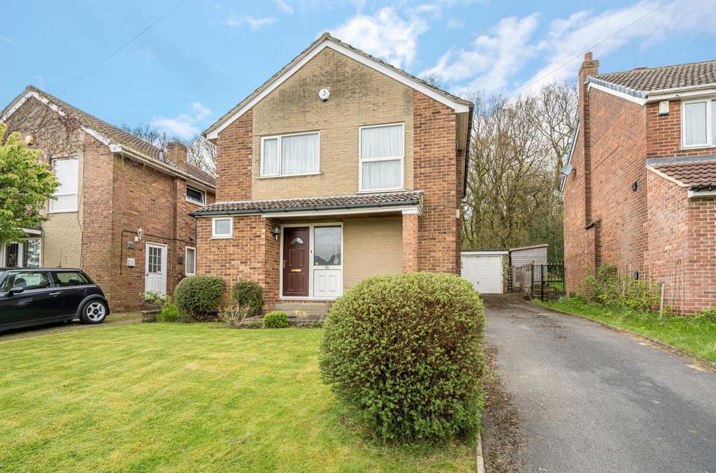 Scotland Way, Horsforth, Leeds 3 bed detached house for sale £385,000