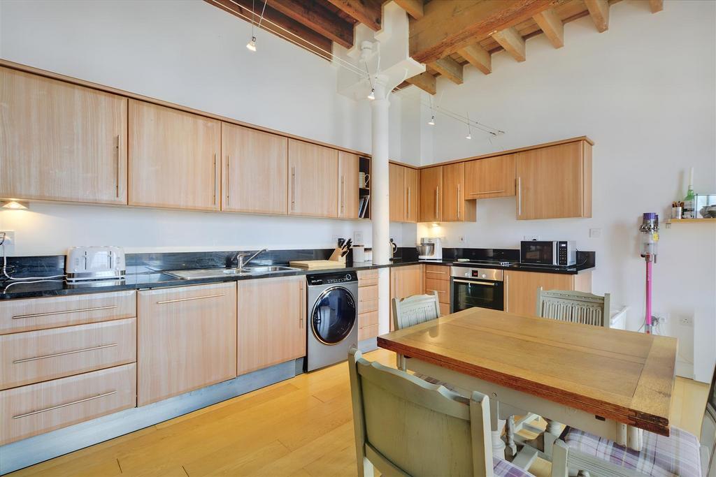 Open Plan Lounge/Dining Kitchen