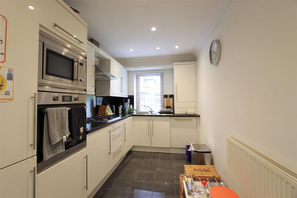 Kitchen.jpg