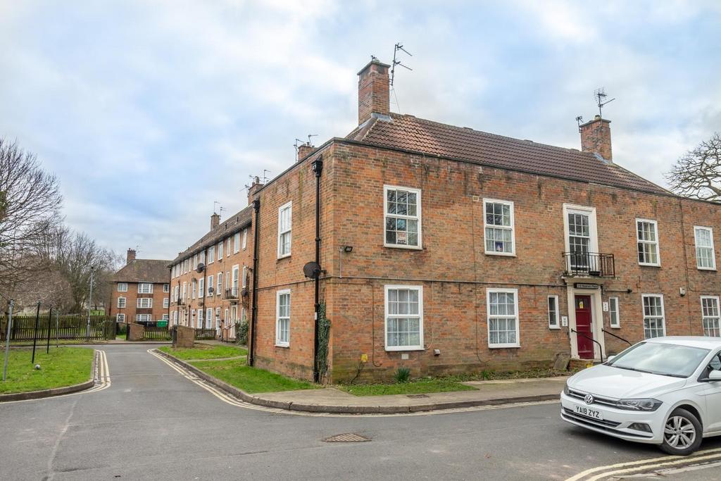 4 Rosemary Place.jpg
