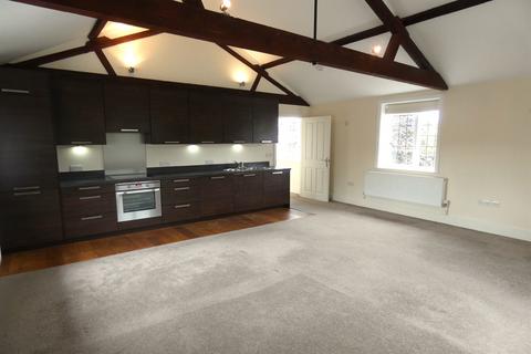 2 bedroom flat to rent, Angel Yard, North Street, Midhurst, GU29