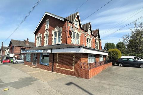 Mixed use for sale - Selby Road, Leeds