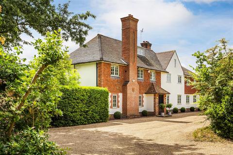 Elm Tree House Hurtmore Road, Hurtmore, Godalming, GU7 2RA