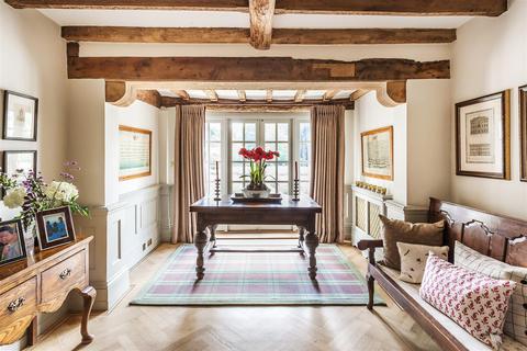 Elm Tree House Hurtmore Road, Hurtmore, Godalming, GU7 2RA