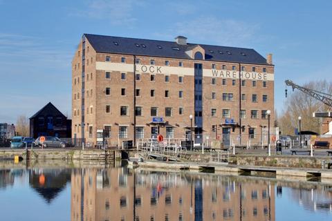 2 bedroom flat to rent - Lock Warehouse, Gloucester Docks