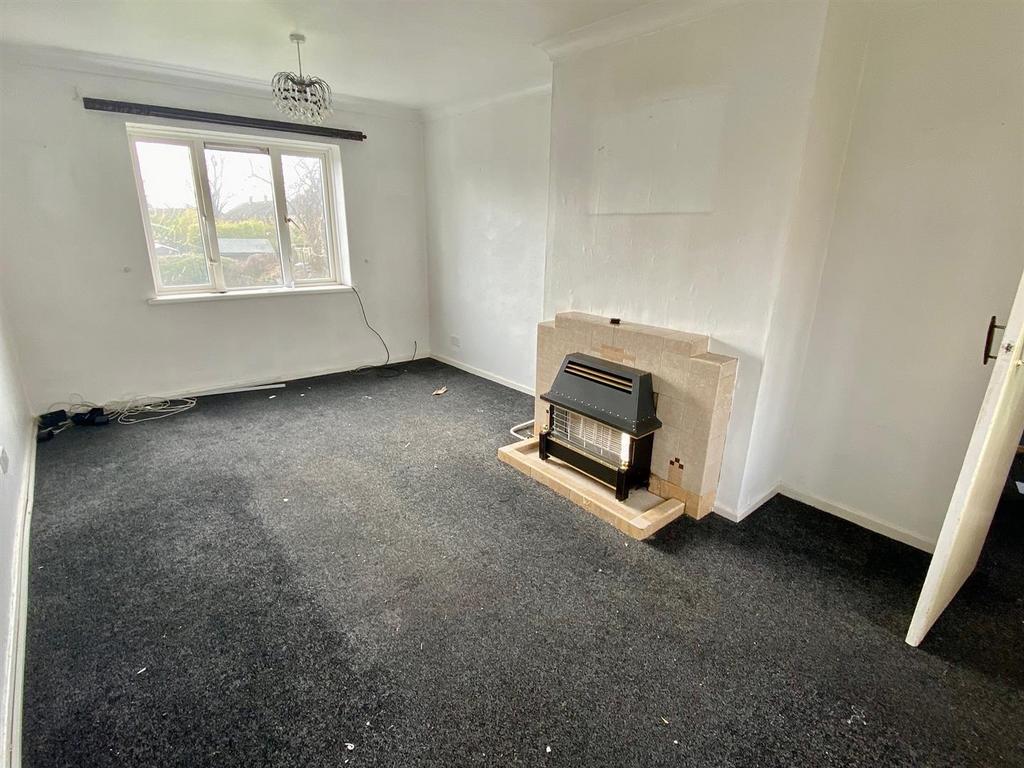 Northway 120 lounge.jpg