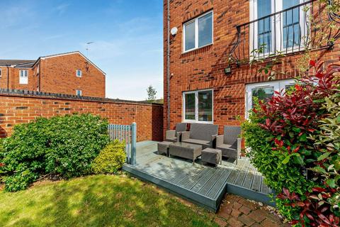 9 Armada Close, Lichfield, WS14 0GJ