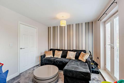 9 Armada Close, Lichfield, WS14 0GJ