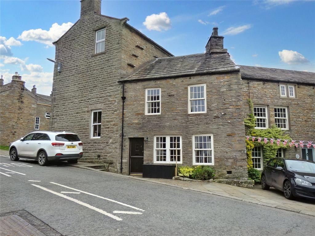 Main Street, Askrigg, Leyburn, North Yorkshire, DL8 2 bed house for
