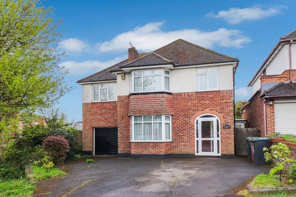 Trowley Rise, Abbots Langley, Hertfordshire, WD5 5 bed detached house