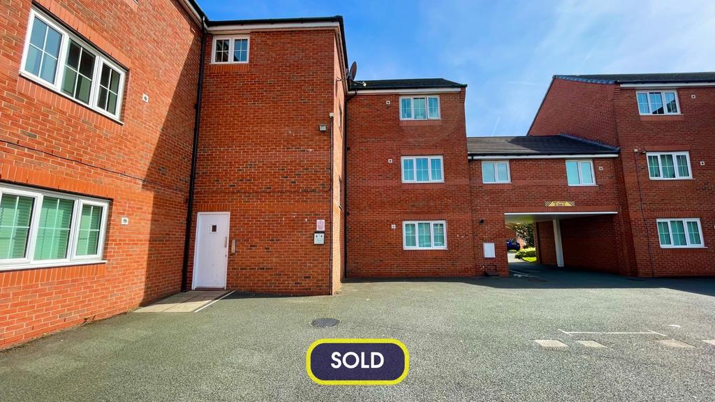 Ruskin Court, Farnworth, Bolton... 2 bed apartment £110,000