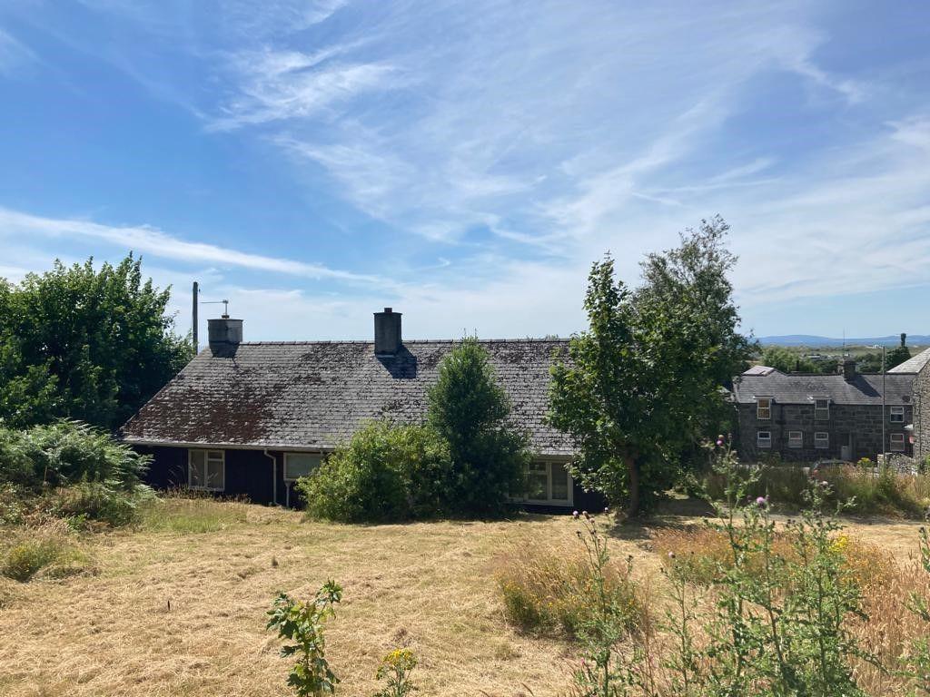 Berwyn Bungalow, Dyffryn Ardudwy 3 bed detached bungalow for sale £