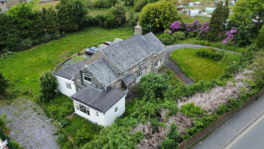 Coed Coch, Dyffryn Ardudwy 3 bed detached house for sale £375,000