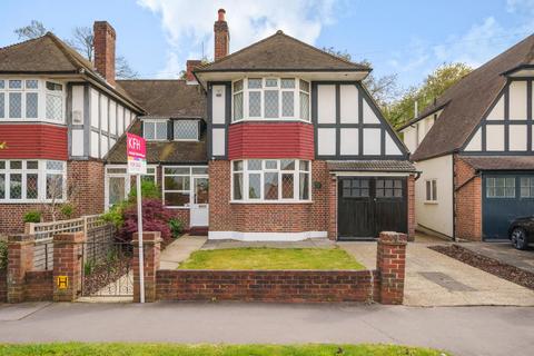 84 Palace View, Croydon, CR0 8QN
