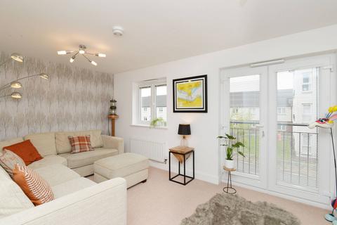 7 Pikes Pool Drive, Kirkliston, EH29 9GH