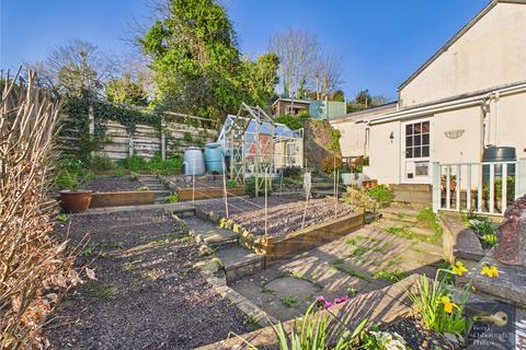 2 bedroom end of terrace house for sale, Mill Street, Torrington, Devon